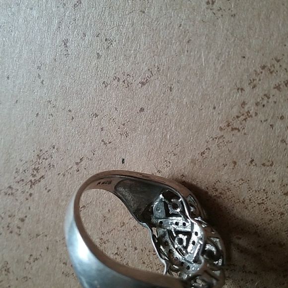 925 Silver & Diamond chip ring, size 6 - Picture 4 of 6